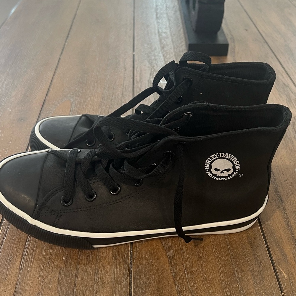 Harley-Davidson Black Skull Logo Sneakers